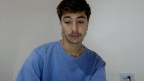 Snapshot of talhi_ chatting on 05.28.26 talhi_ online show from 05.28.26