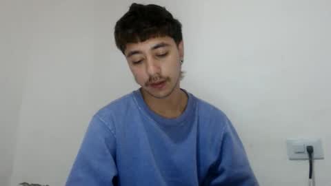 Snapshot of talhi_ chatting on 05.29.26 talhi_ online show from 05.29.26