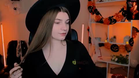 talia_seduce online show from 10.25.25