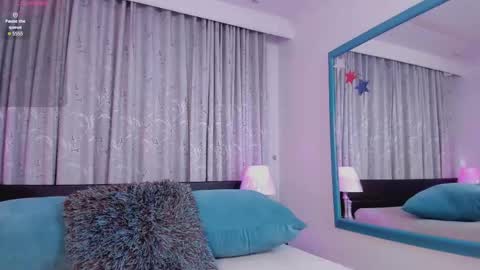 Snapshot of talia_vega chatting on 11.11.25 Talia Vega online show from 11.11.25