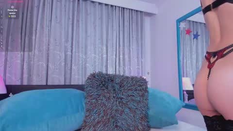 Snapshot of talia_vega chatting on 11.19.25 Talia Vega online show from 11.19.25