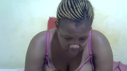 Snapshot of taliah254 chatting on 09.17.25 taliah254 online show from 09.17.25