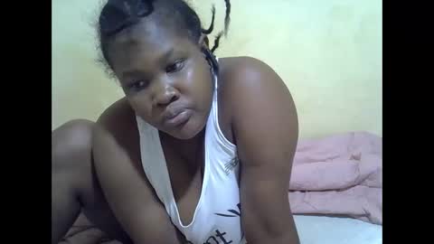 Snapshot of taliah254 chatting on 10.13.25 taliah254 online show from 10.13.25