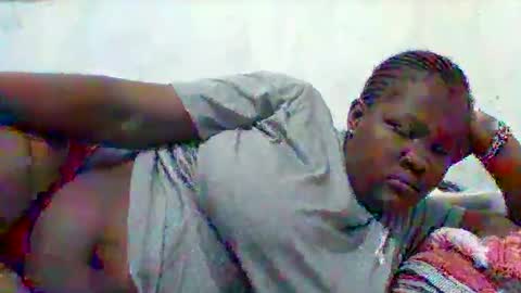 Snapshot of taliah254 chatting on 12.04.25 taliah254 online show from 12.04.25