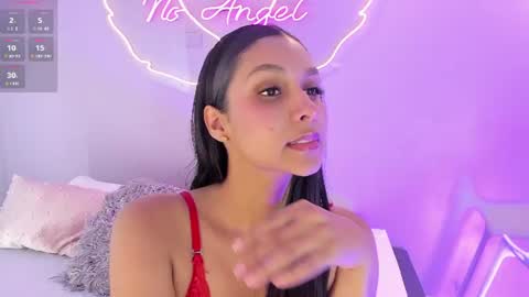 talianahernandez online show from 07.27.26