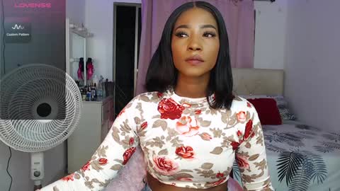 taliana  modelo independiente online show from 02.05.25