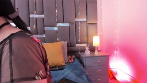 Snapshot of talianavega chatting on 01.06.26 tali online show from 01.06.26