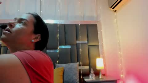 Snapshot of talianavega chatting on 01.08.26 tali online show from 01.08.26