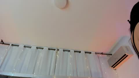 Snapshot of talianavega chatting on 01.09.26 tali online show from 01.09.26