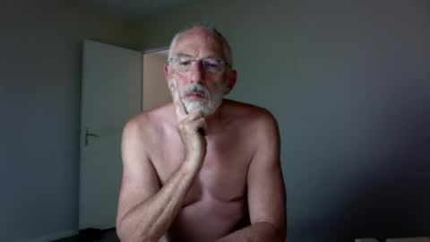 Snapshot of taliesin4321 chatting on 07.11.26 Jack Pierrot online show from 07.11.26