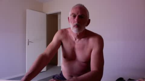 Snapshot of taliesin4321 chatting on 07.25.26 Jack Pierrot online show from 07.25.26