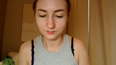  Kira  online show from 01.25.25