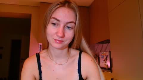  Kira  online show from 12.22.25