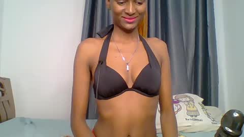 Snapshot of talisha_smiley chatting on 06.26.26 talisha smiles online show from 06.26.26