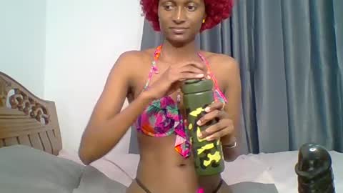 Snapshot of talisha_smiley chatting on 07.30.26 talisha smiles online show from 07.30.26