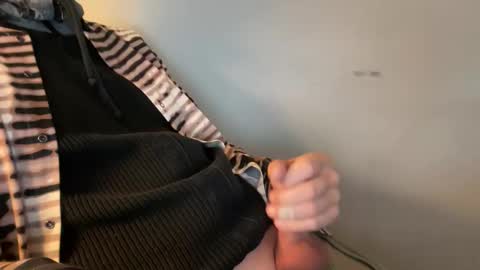 Snapshot of talkinjazz chatting on 10.01.25 talkinjazz online show from 10.01.25