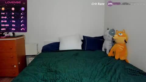 Snapshot of talky_pal chatting on 09.10.25 talky_pal online show from 09.10.25