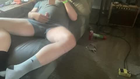 Snapshot of tall_dad_bod chatting on 11.01.25 tall_dad_bod online show from 11.01.25