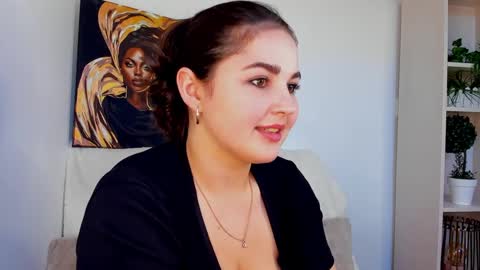 Talla online show from 02.23.25