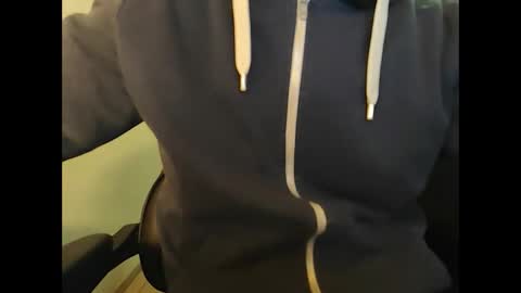 Snapshot of talljay91 chatting on 01.31.25 Just ask for it online show from 01.31.25