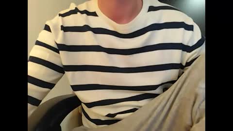 Snapshot of talljay91 chatting on 11.23.25 Just ask for it online show from 11.23.25