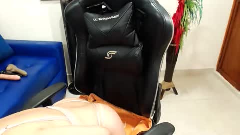 Snapshot of tamara_luaren chatting on 01.15.26 Tamara online show from 01.15.26