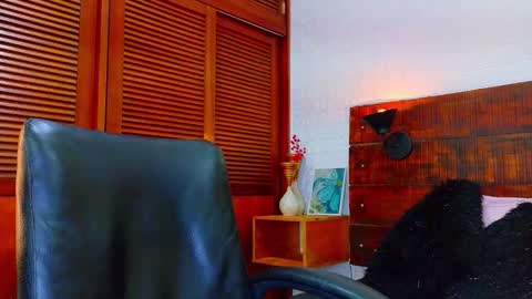 Snapshot of tamara_sanz1 chatting on 09.19.25    online show from 09.19.25