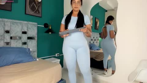 tamaraa online show from 11.28.25