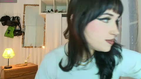 Snapshot of tamaracampell chatting on 05.07.26 Cami 3 online show from 05.07.26