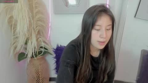 Snapshot of tamarakarter chatting on 11.01.25 TAMARA online show from 11.01.25