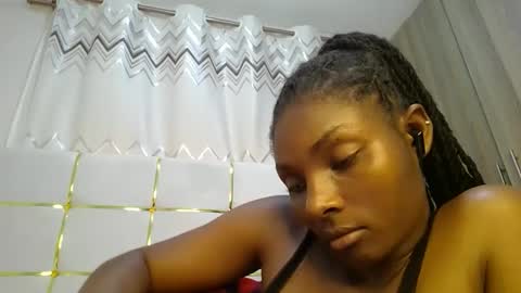 Snapshot of tamia538235 chatting on 01.26.25 tamia online show from 01.26.25