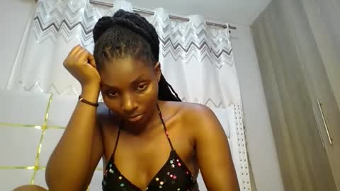 Snapshot of tamia538235 chatting on 01.28.25 tamia online show from 01.28.25