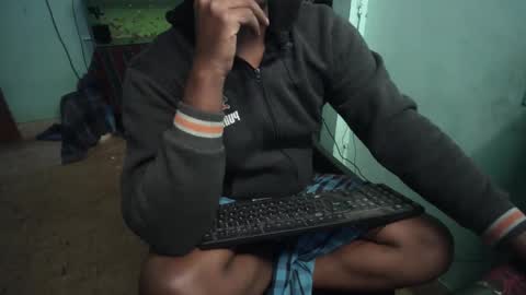 Snapshot of tamil_nadu chatting on 12.20.25 tamil_nadu online show from 12.20.25