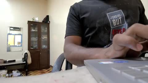 Snapshot of tamilan_da75 chatting on 12.30.24 tamilan_da75 online show from 12.30.24