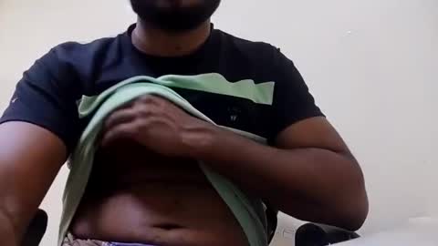 Snapshot of tamilan_da75 chatting on 01.05.25 tamilan_da75 online show from 01.05.25