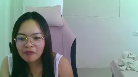 Snapshot of tammipoulton chatting on 05.31.26 Angel online show from 05.31.26
