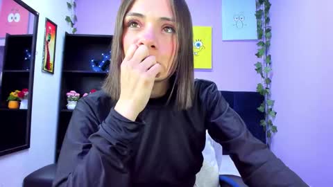 Snapshot of tammy_thompson_ chatting on 09.12.25 tammy_thompson_ online show from 09.12.25