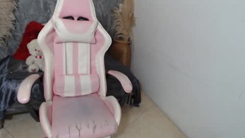 Snapshot of tammycooperr_ chatting on 02.02.25 tammycooperr online show from 02.02.25