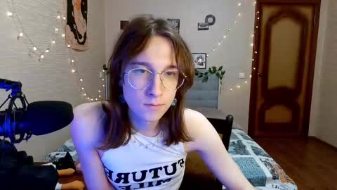 Milena Kuprianova online show from 02.12.25