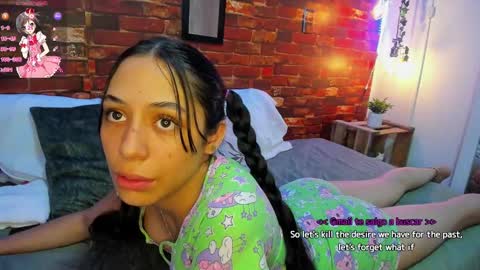 Snapshot of tania06 chatting on 02.22.25 tania06 online show from 02.22.25