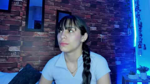 Snapshot of tania06 chatting on 09.15.25 tania06 online show from 09.15.25