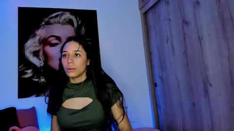 Snapshot of tania06 chatting on 10.04.25 tania06 online show from 10.04.25