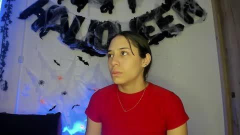 Snapshot of tania06 chatting on 11.03.25 tania06 online show from 11.03.25