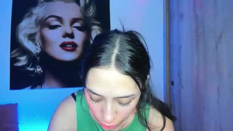 Snapshot of tania06 chatting on 11.06.25 tania06 online show from 11.06.25