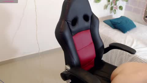 Tania  online show from 01.14.25