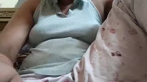 taniya_roy4628 online show from 04.27.26