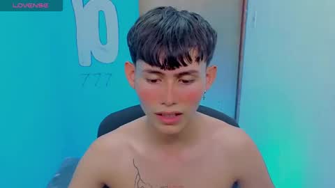 Snapshot of tanjiro_cute chatting on 05.08.26 Andres online show from 05.08.26