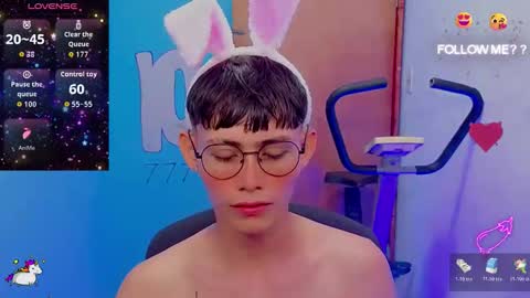 Snapshot of tanjiro_cute chatting on 06.10.26 Andres online show from 06.10.26