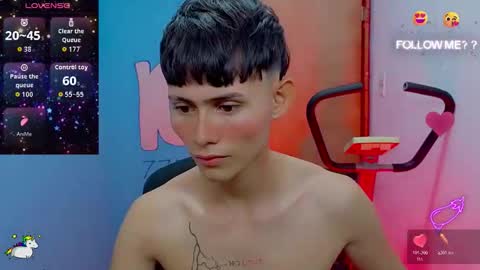 Snapshot of tanjiro_cute chatting on 06.11.26 Andres online show from 06.11.26