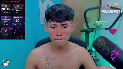 Snapshot of tanjiro_cute chatting on 06.17.26 Andres online show from 06.17.26